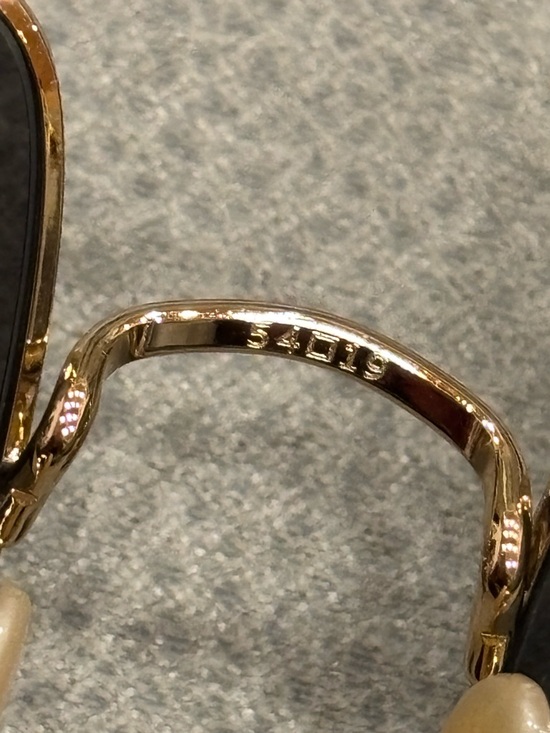 vintage 1971 Square Ray-Ban sunglasses brand new with case. main image 8